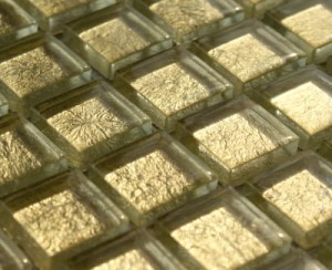 MOZAIKA SZKLANA METALIZOWANe ZŁOTO 2x2 cm mini